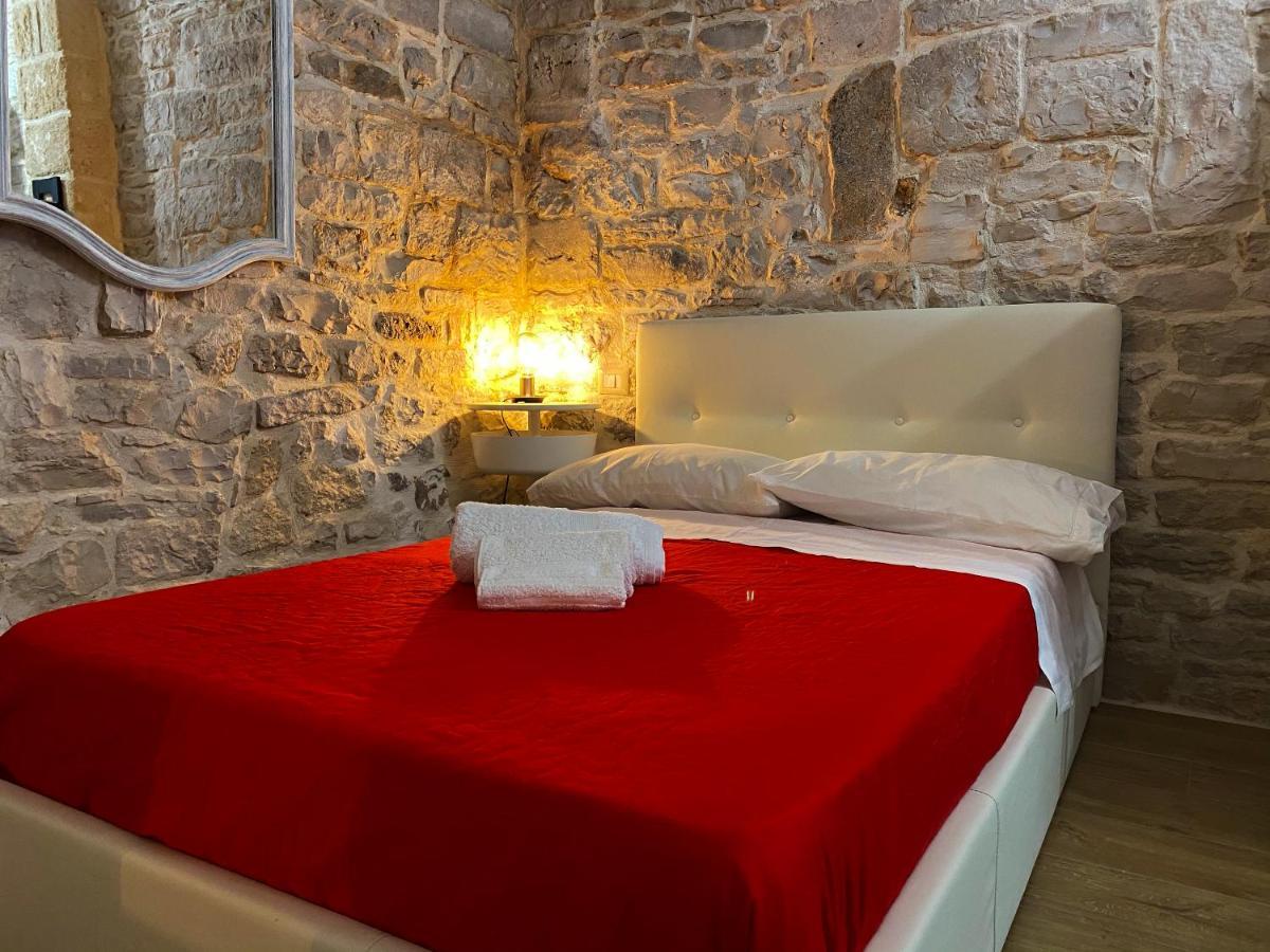 White Home Bisceglie Bagian luar foto